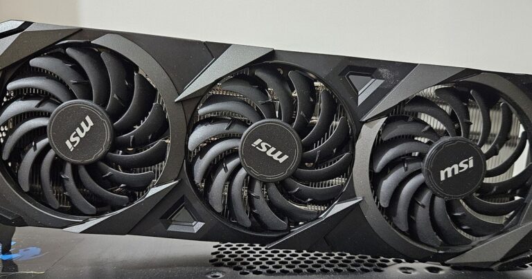FreeTokenが公開、VRAM 8GBのノートPCで350億パラメータが動く