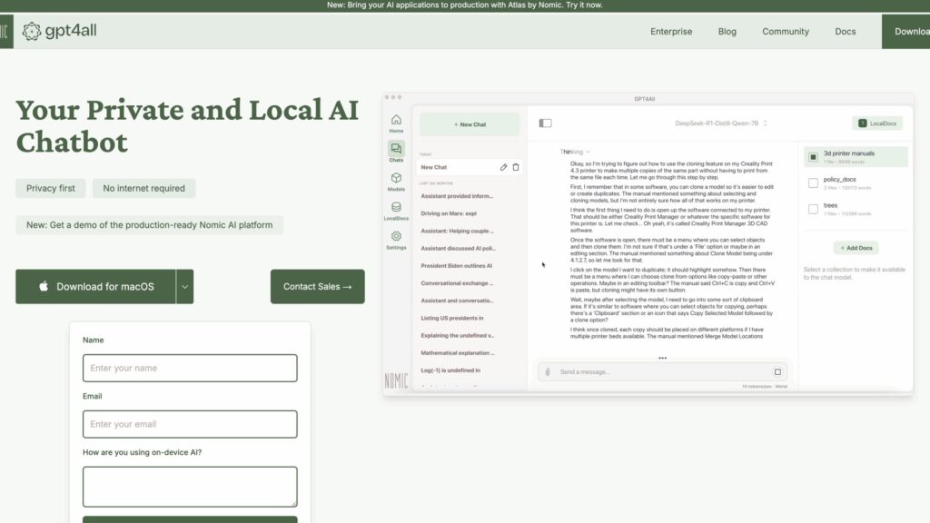 Nomic と gpt4all のロゴが入ったヘッダー。左側に「Your Private and Local AI Chatbot」というタイトル、Privacy first、No internet required、