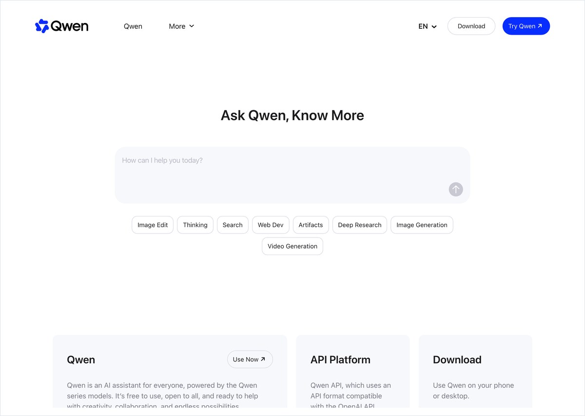 Qwen公式サイト（qwen.ai）のトップページ。チャット入力欄とモデル選択が表示されている