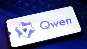 Cohere、Qwen3.8の北京送信を確認 週1000万回で最大100回だ